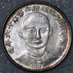 China Republic of 10 CENTS (1 Chiao) date 16 Y# 339 silver (5726)