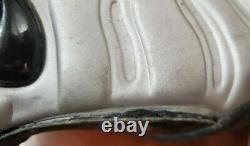 USED 2007 Retro Nike Foamposite Pro size 10.5 METALLIC SILVER vintage PENNY
